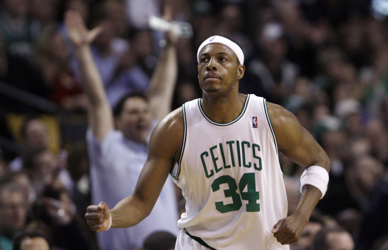 命硬！25年前的今天：皮爾斯被人連捅11刀 隨后的賽季打滿(mǎn)82場(chǎng)