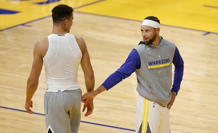 小波特：NBA沒(méi)接種新冠疫苗的不多&我算一個(gè) 庫里最開(kāi)始也沒(méi)接種