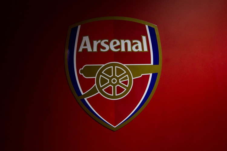 不用出門(mén)！阿森納在10月份的6場(chǎng)比賽有5個(gè)主場(chǎng)，即便客場(chǎng)也在倫敦