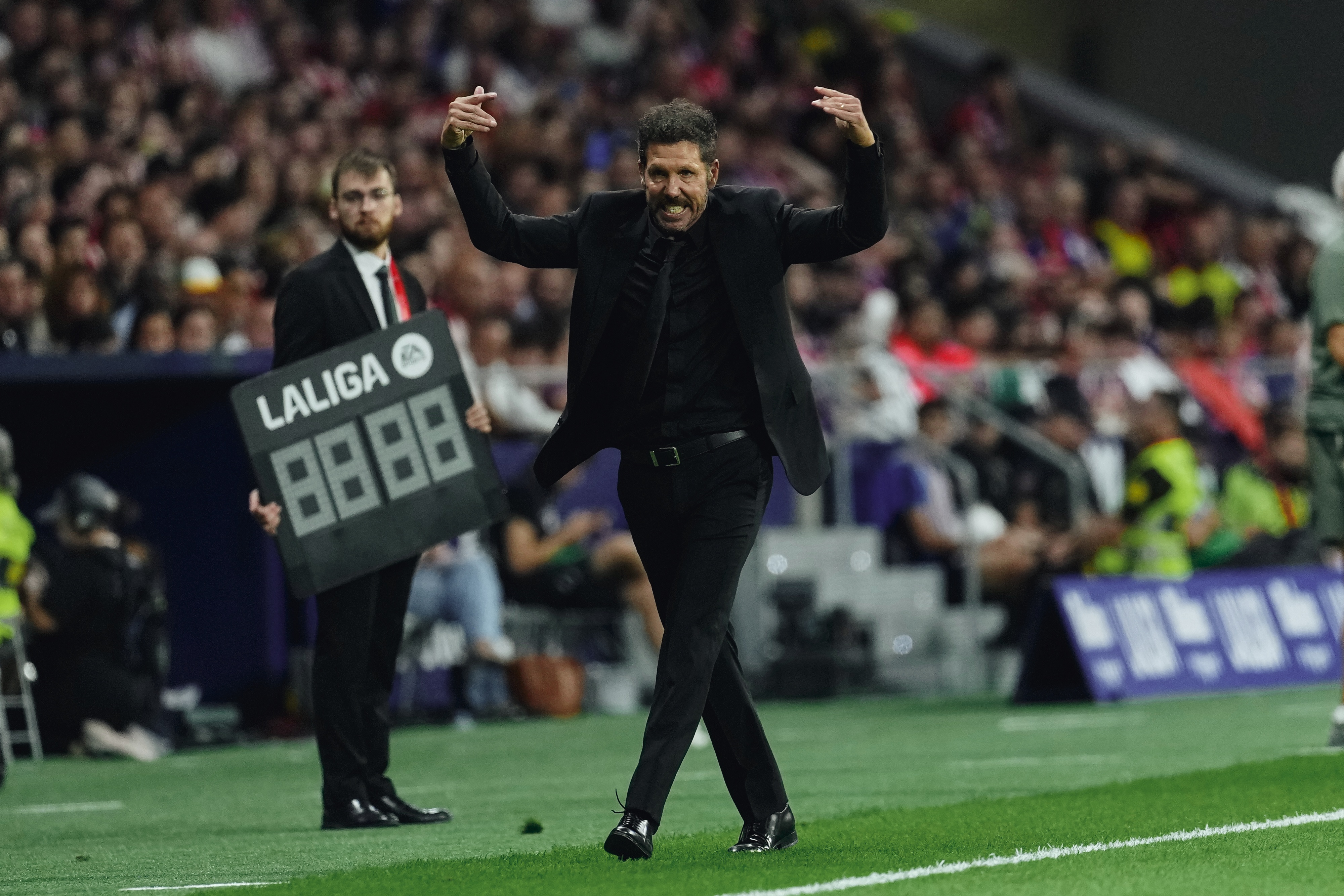 西蒙尼：阿爾瓦雷斯是隊內最佳球員 下一場(chǎng)對手皇馬近期狀態(tài)出色