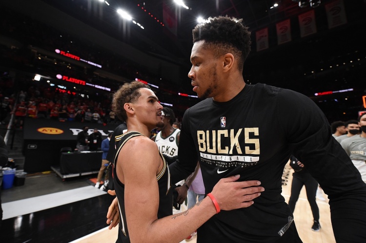 名記：老鷹會(huì )愿意用杰倫-約翰遜+里薩謝+戴森+選秀權換字母哥的