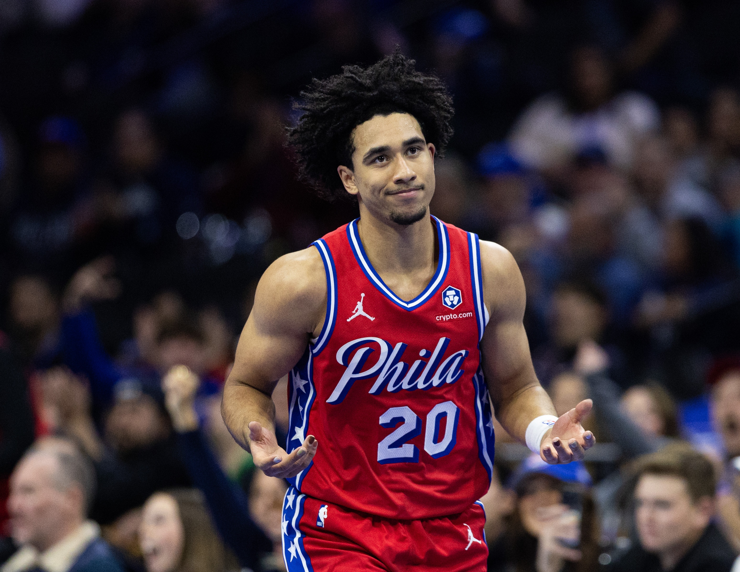 魔仙哥再遭重創(chuàng  )！麥凱恩上賽季曾因左膝半月板撕裂賽季報銷(xiāo)