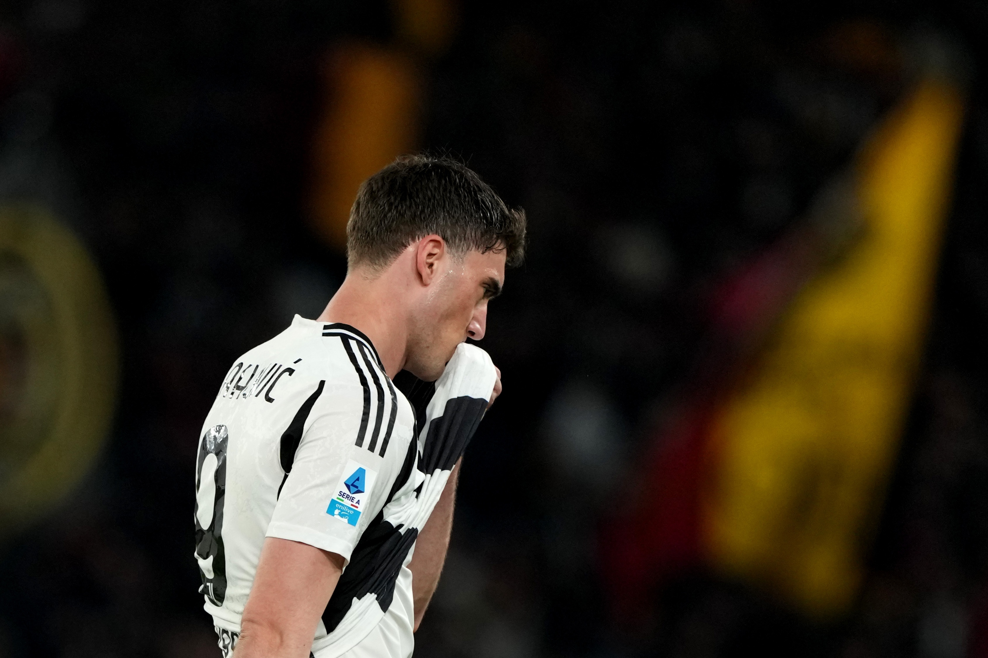 記者：弗拉霍維奇合同明夏到期預計尤文不會(huì )續約，拜仁有意引進(jìn)