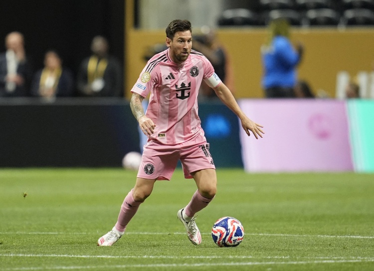 誰(shuí)最會(huì )“塞”？五大聯(lián)賽自18/19賽季以來(lái)直塞榜：梅西83次第一