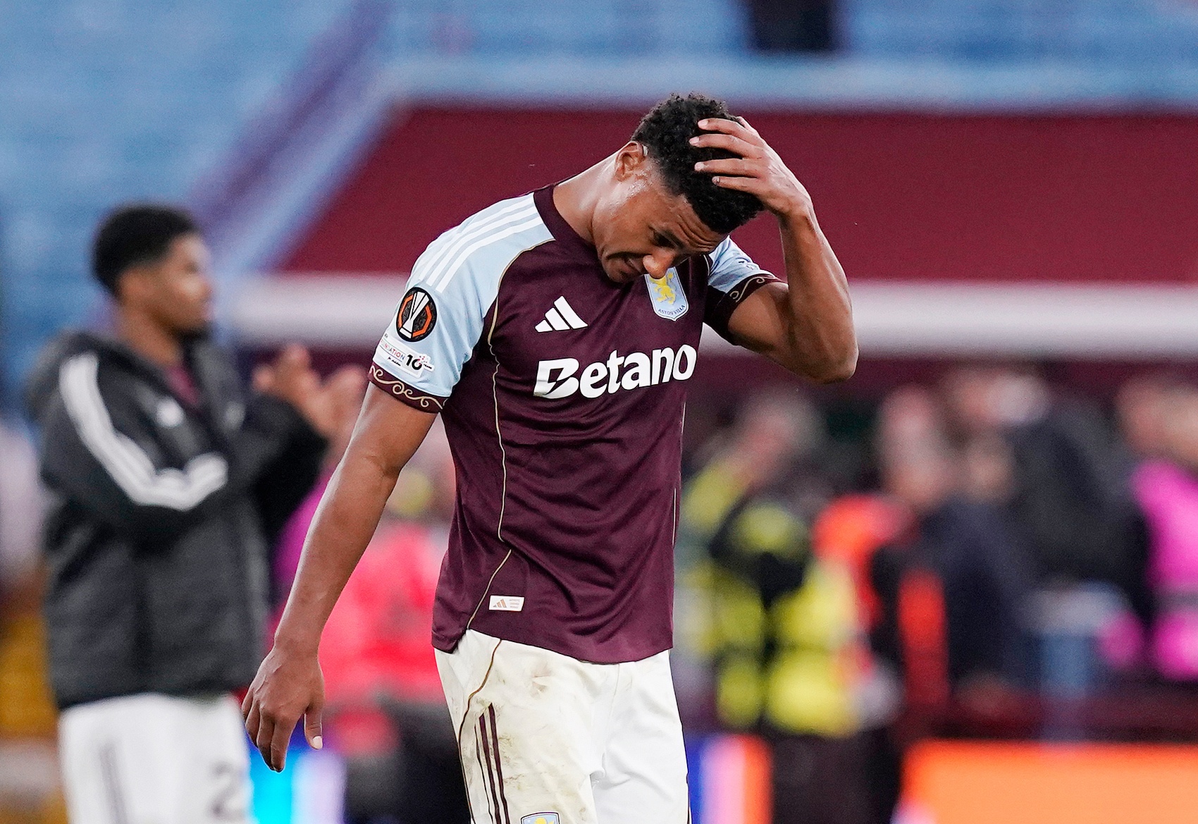 斷崖下滑?29歲沃特金斯失點(diǎn)7場(chǎng)0球0助 上賽季17球14助身價(jià)6500萬(wàn)