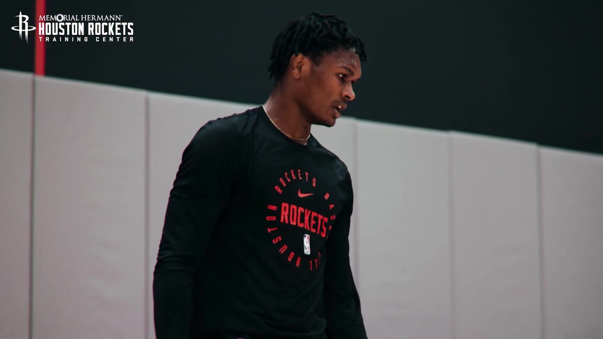 火箭官方曬阿門(mén)-湯普森訓練視頻：生涯第三賽季 馬上了