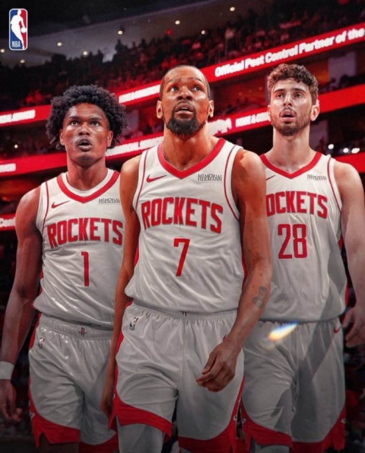 名嘴：杜蘭特的進(jìn)攻火力能為火箭在控衛位置的成長(cháng)爭取時(shí)間