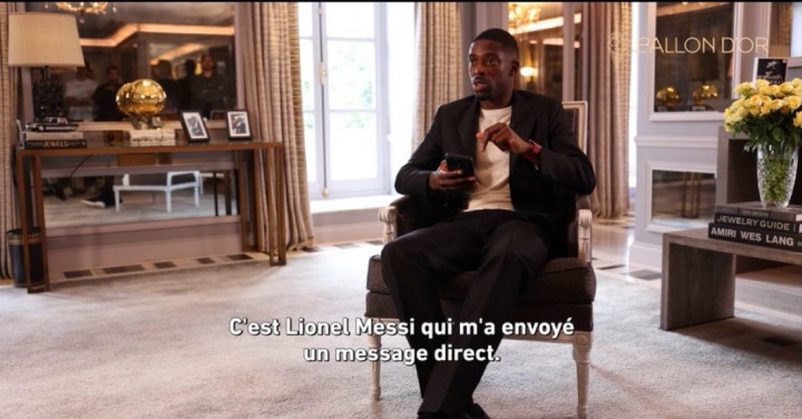 誰(shuí)第一個(gè)恭喜你奪金球？登貝萊：是梅西！他直接給我發(fā)信息了