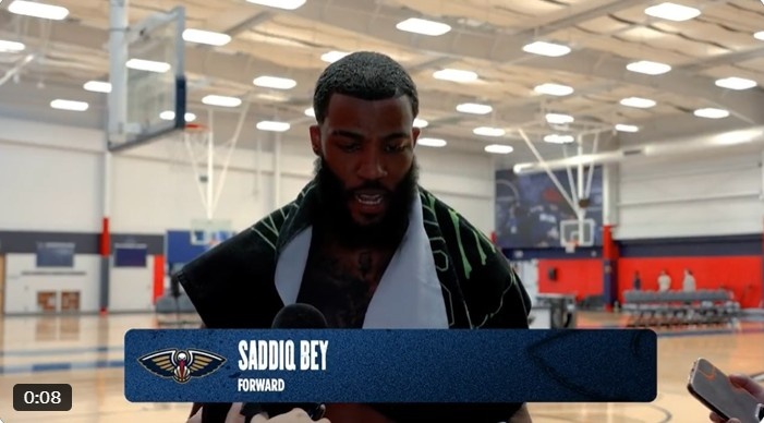 上季未出戰！薩迪克-貝：能參加訓練營(yíng)感謝上帝 對新賽季充滿(mǎn)期待