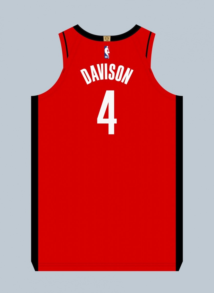 球衣記者：火箭雙向克勞福德穿27號 JD-戴維森穿杰倫-格林的4號