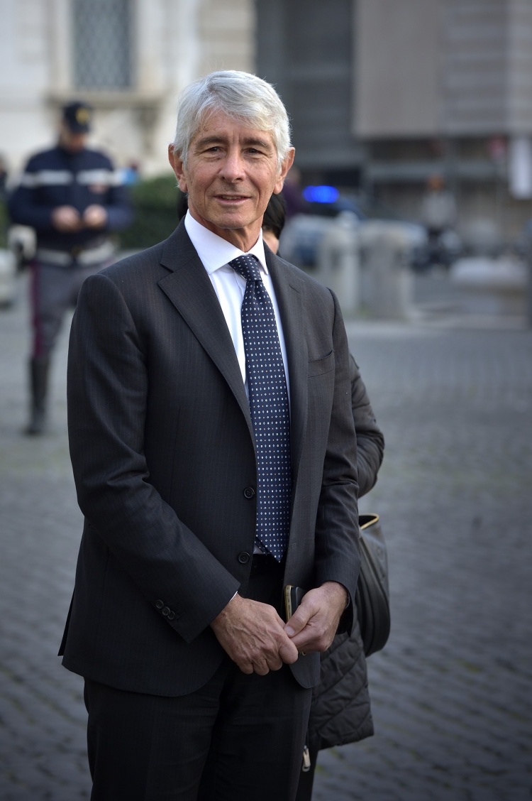 意體育部長(cháng)：希望米蘭建造一座新球場(chǎng)，圣西羅會(huì )留在人們的記憶中