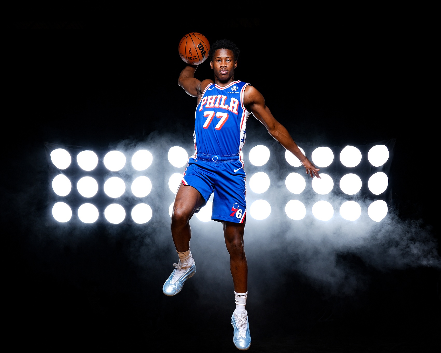 恩比德：埃奇庫姆讓我想起年輕時(shí)的自己 做好球隊核心去幫年輕人