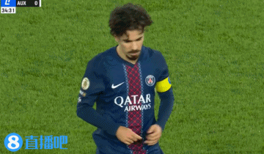 留力踢巴薩？維蒂尼亞35分鐘似乎無(wú)受傷情況被換下，阿什拉夫登場(chǎng)