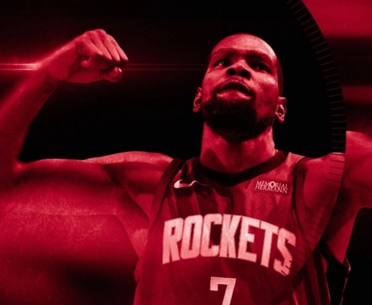 網(wǎng)友說(shuō)KD快40了還單身&就愛(ài)噴 后者：老婆&孩子和用社媒有關(guān)嗎？