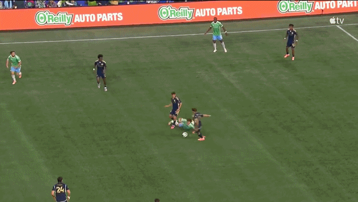 3分鐘3球！穆勒送助攻溫哥華先下一城，隨后西雅圖1分鐘2球反超