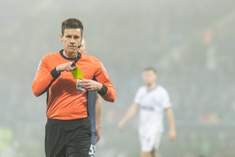 穆帥重返斯坦福橋！官方：德國裁判西伯特執法切爾西vs本菲卡