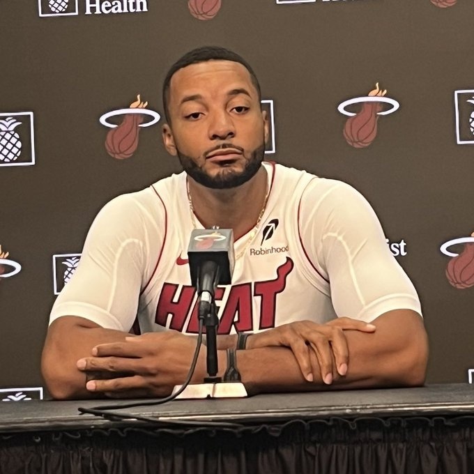 鮑威爾談希羅傷缺：上賽季小卡缺席 我同樣承擔起得分重任