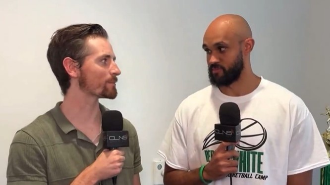 再見(jiàn)就是對手！懷特：看到霍福德離開(kāi)很難過(guò) 但祝他好運