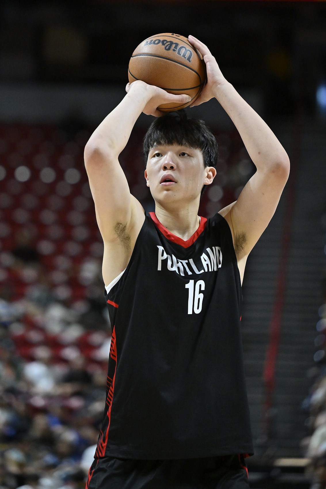 楊瀚森：我看的首場(chǎng)NBA是2016騎勇?lián)屍?當時(shí)我才10歲感覺(jué)很無(wú)聊