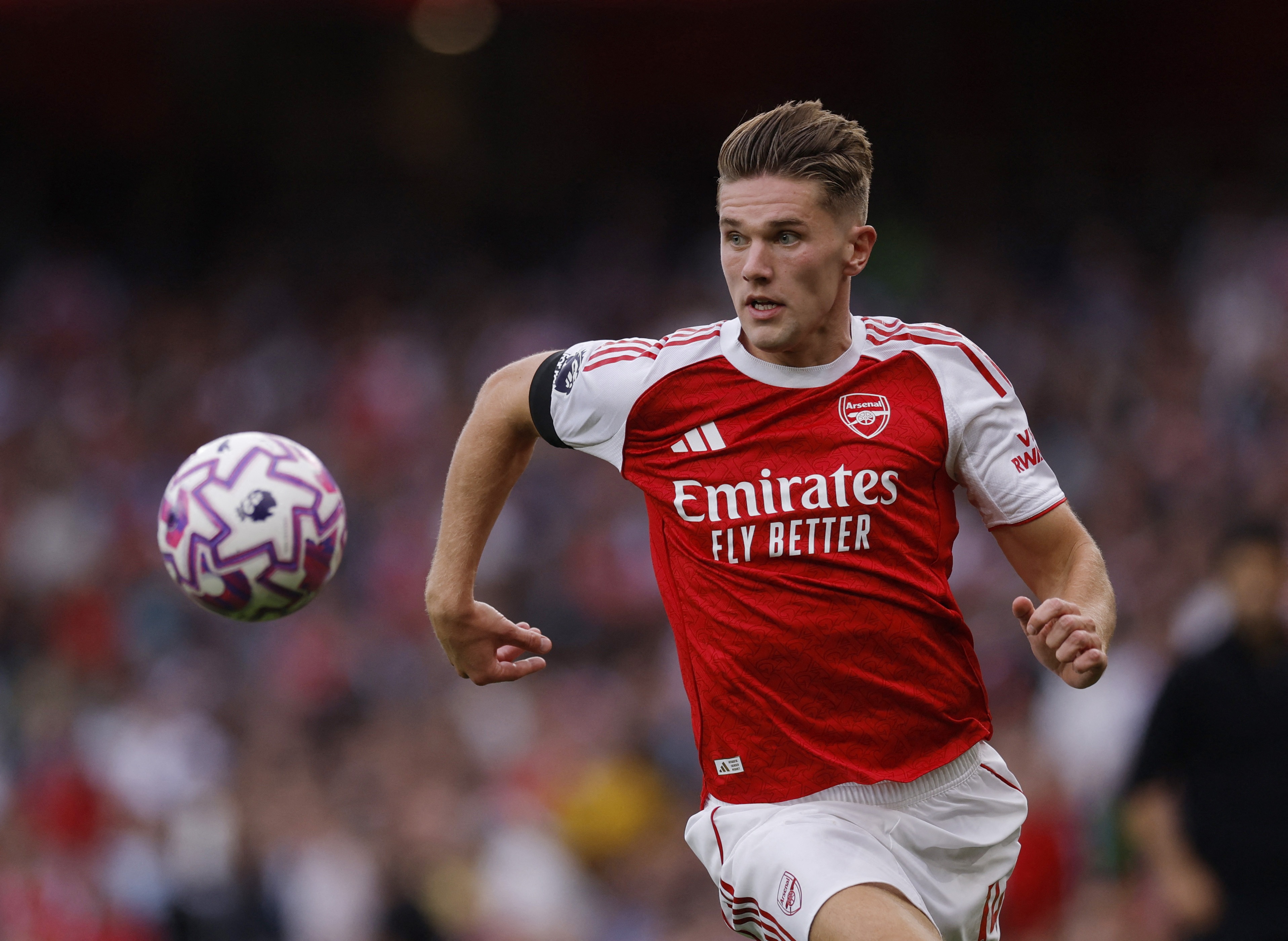 哈特談約克雷斯造點(diǎn)被取消：波普48碼的腳碰到了球，且非故意沖撞