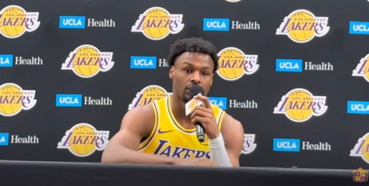 布朗尼：夏天我就是埋頭苦干 我們都知道要贏(yíng)得冠軍需要付出什么