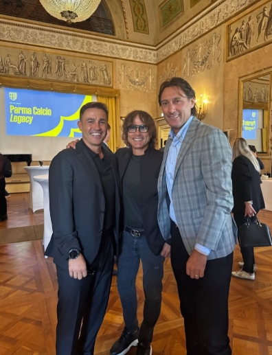 直播吧：卡納瓦羅近日看意甲與老友相聚，不大可能與足協(xié)面談合作