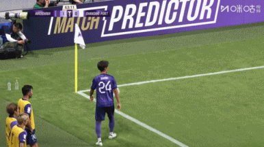 差點(diǎn)0-2！加藤陸次樹(shù)近在咫尺的射門(mén)中橫梁，海港逃過(guò)一劫