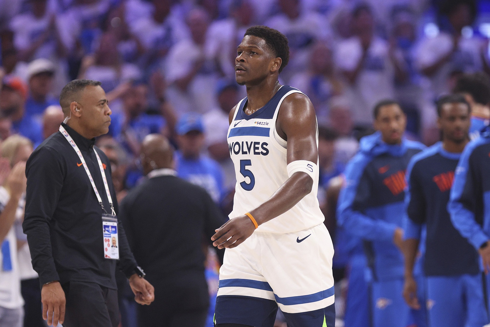 芬奇：華子現在更注重看錄像和塑形 相信他具備競爭MVP的潛力