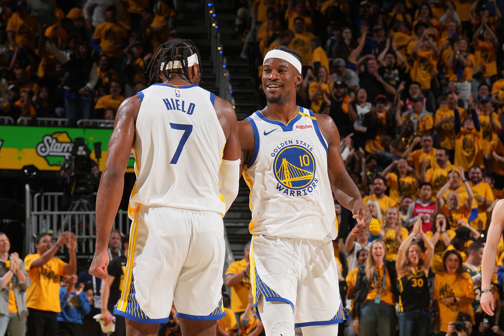 你禮貌嗎？巴特勒：雖然聽(tīng)不懂希爾德說(shuō)的話(huà) 但我們都愛(ài)他