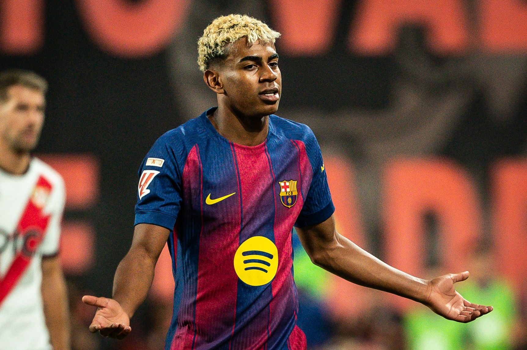 西媒：巴薩希望亞馬爾10月不隨西班牙出戰，他能上場(chǎng)不代表傷好了