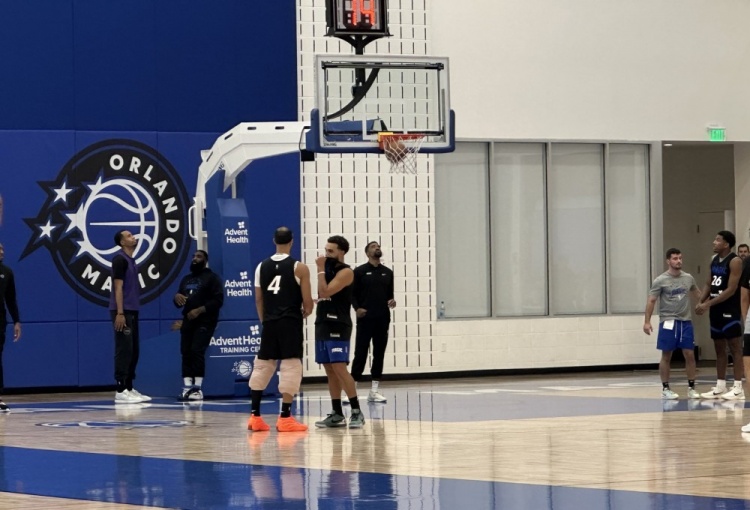 3月份左膝手術(shù)！莫斯利：薩格斯今天完成了所有非對抗訓練項目