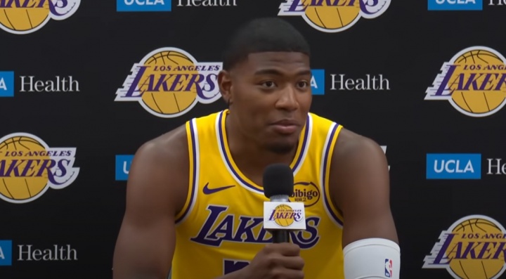 八村塁：詹姆斯還想再奪一冠我們要幫忙 他不可能再打10年