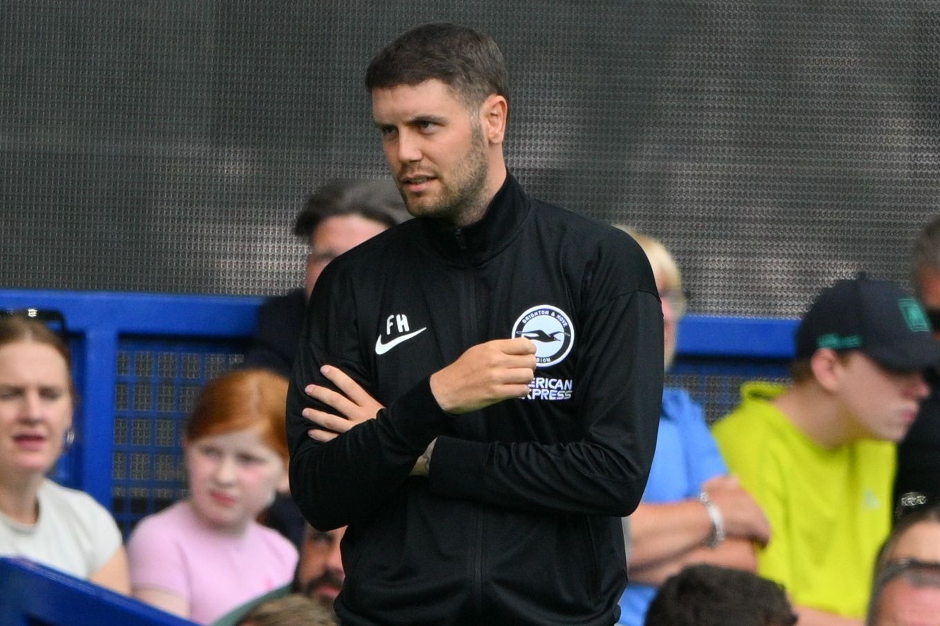 布萊頓主帥談曼聯(lián)傳聞：我很尊重阿莫林，現在不該談這個(gè)