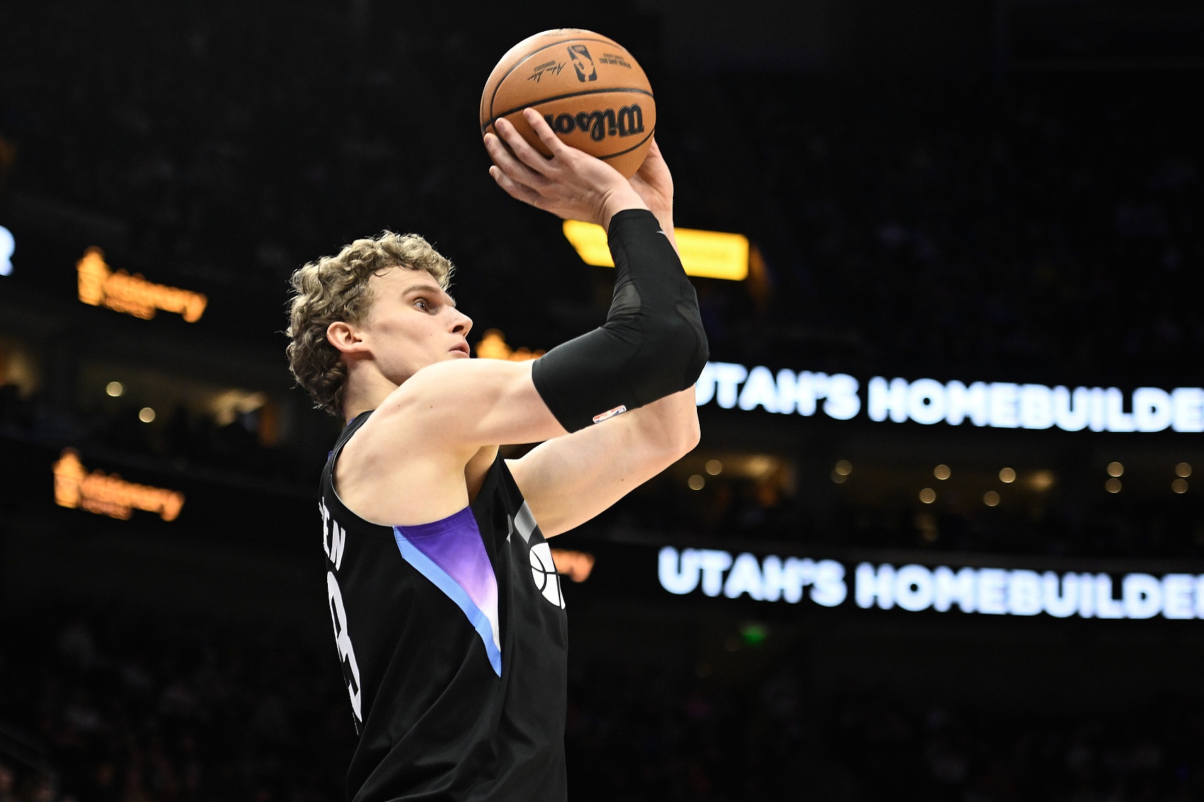 放走3個(gè)即戰力！爵士圍繞年輕人建隊 新賽季培養貝利沖10勝72負？