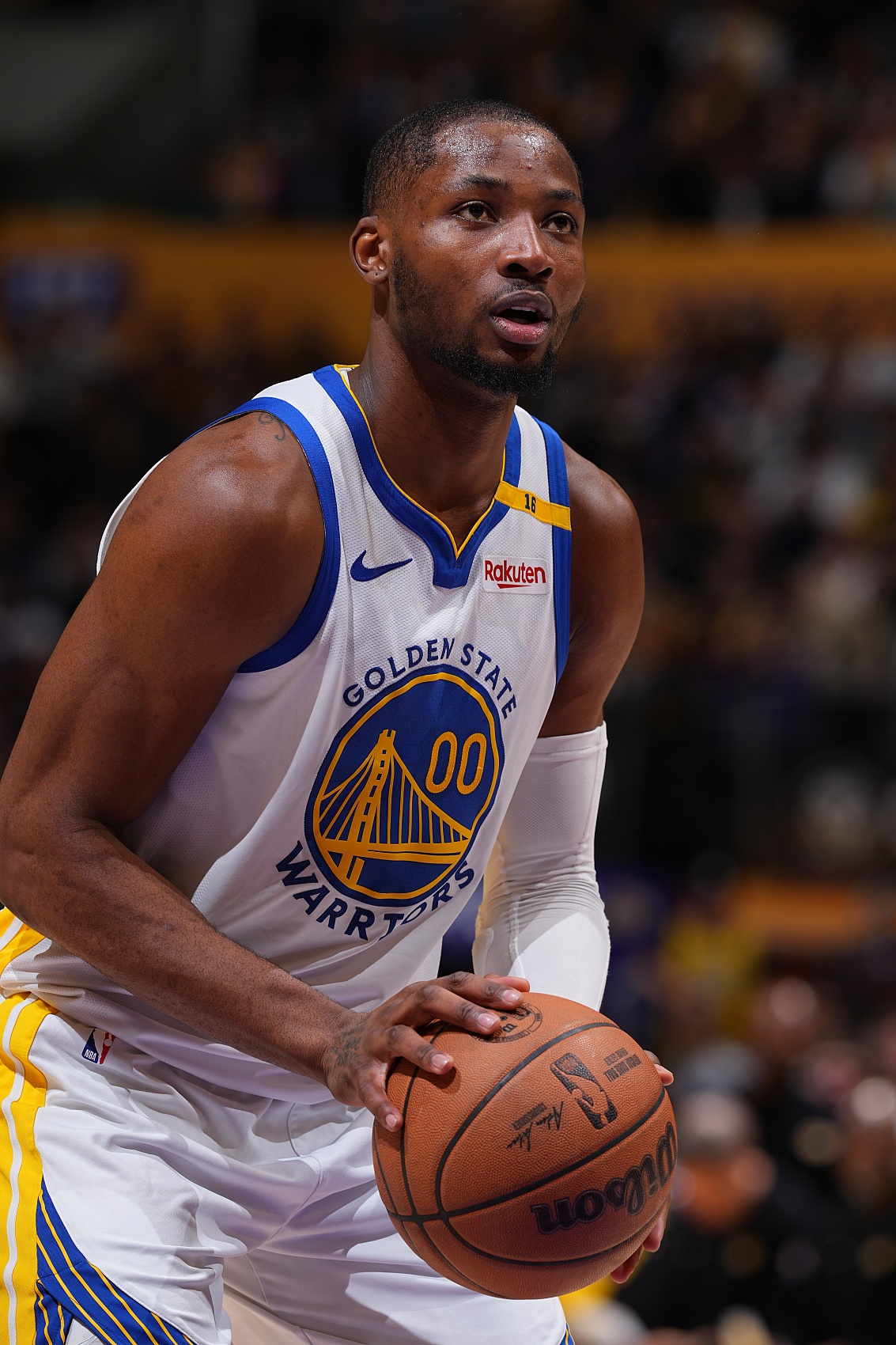 都讓步了！庫明加放棄交易否決權+接受球隊選項 勇士提高合同金額