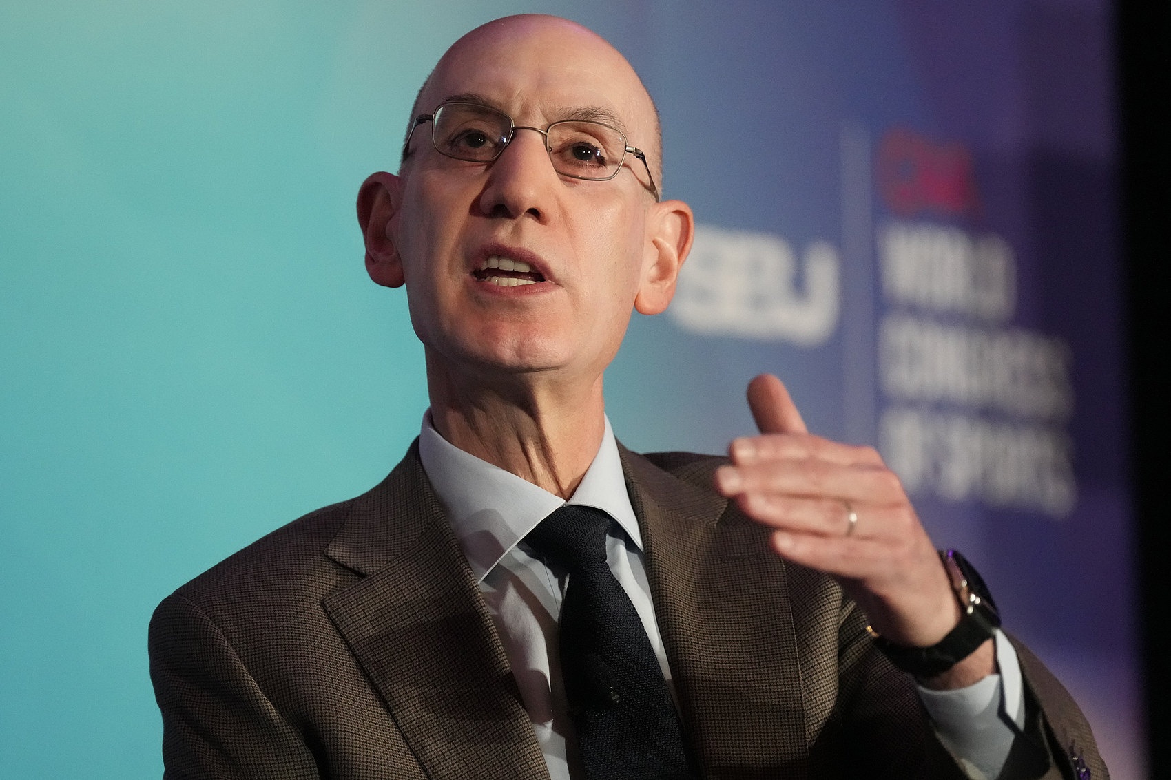 美記：聯(lián)盟內部普遍認為蕭華在對快船的調查中并非完全中立