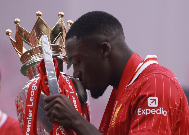 隊報：科納特收到續約新報價(jià)，利物浦對達成續約仍有信心