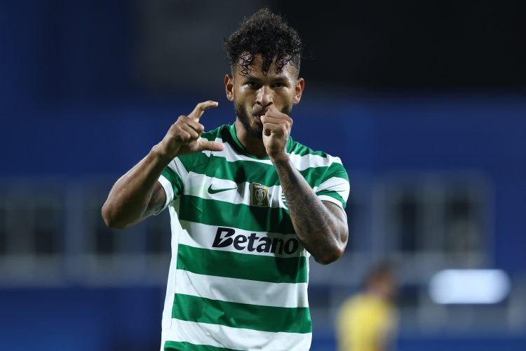 身價(jià)暴漲1400萬(wàn)！葡體前鋒蘇亞雷斯目前5球2助，此前世預賽大四喜