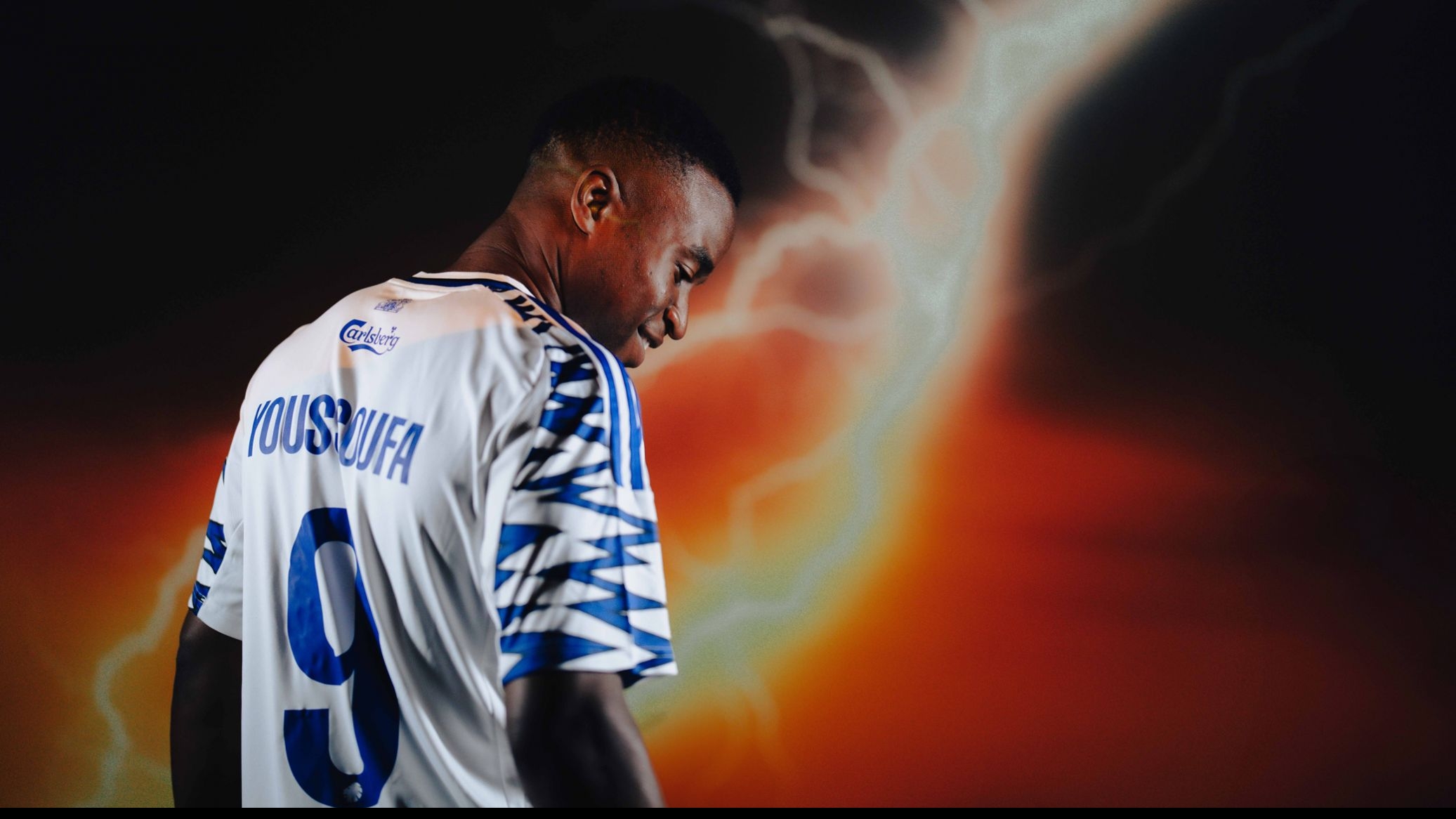 泯然眾人！21歲穆科科歐冠10次觸球半場(chǎng)被換下，轉戰丹麥18場(chǎng)4球