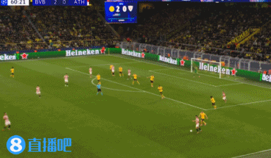 凱爾與科貝爾談丟球：確實(shí)有點(diǎn)滑稽，球在聚勒和安東之間彈來(lái)彈去