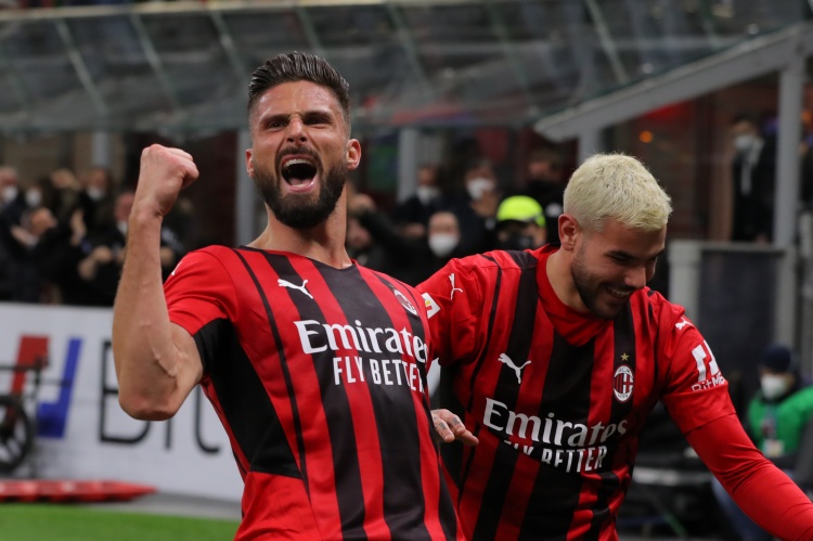 加斯佩里尼：吉魯的移動(dòng)非常靈活，他在A(yíng)C米蘭時(shí)的表現極其出色