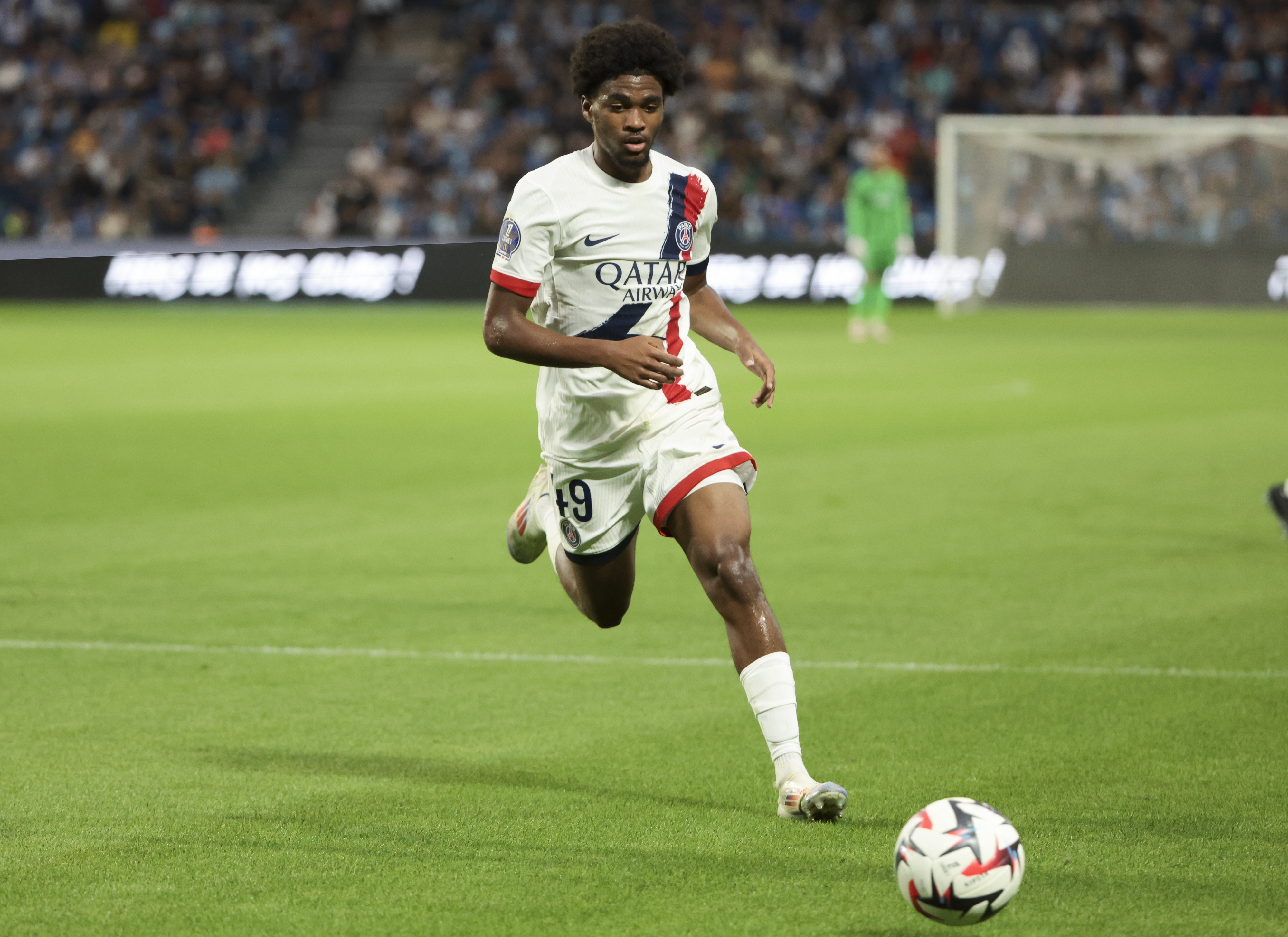 后生可畏！17歲250天，姆巴耶成巴黎隊史歐冠首發(fā)第4年輕球員