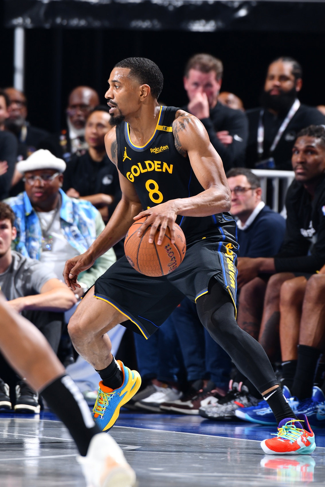 梅爾頓：看到球隊經(jīng)歷休賽期過(guò)山車(chē)很難 我回歸的選擇一直很明確