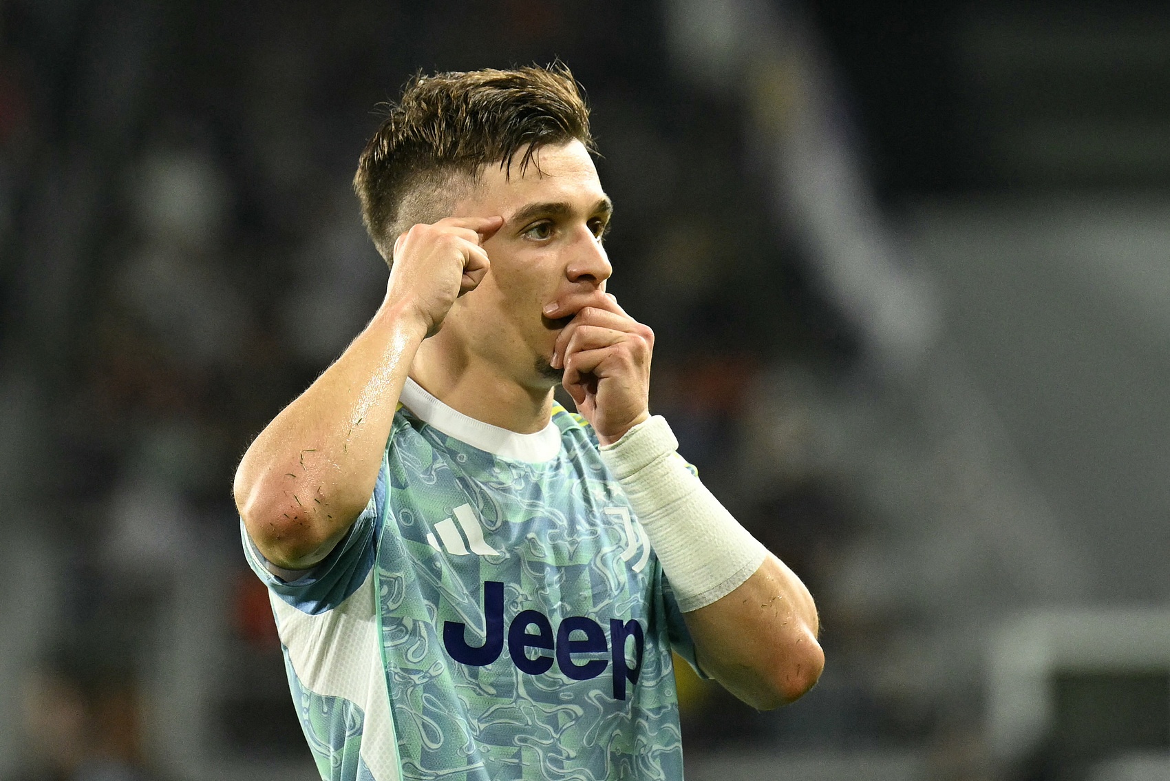 僅兩位02年后出生球員連續4賽季在歐冠進(jìn)球：小孔塞桑、阿德耶米