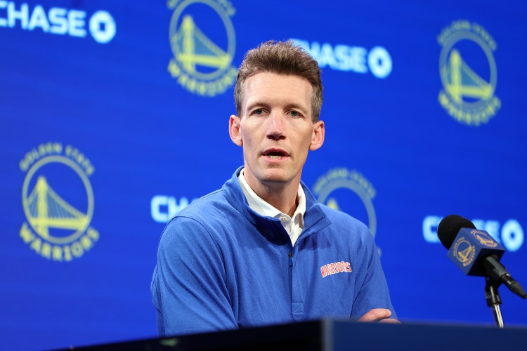 鄧利維：我很享受在勇士工作&希望能在這里待很久 今夏情況很特別