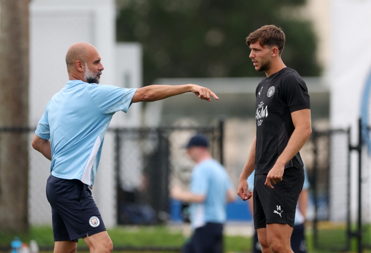 6000萬(wàn)引進(jìn)！尼科-岡薩雷斯歐冠送點(diǎn)遭絕平，對槍手丟球權被絕平