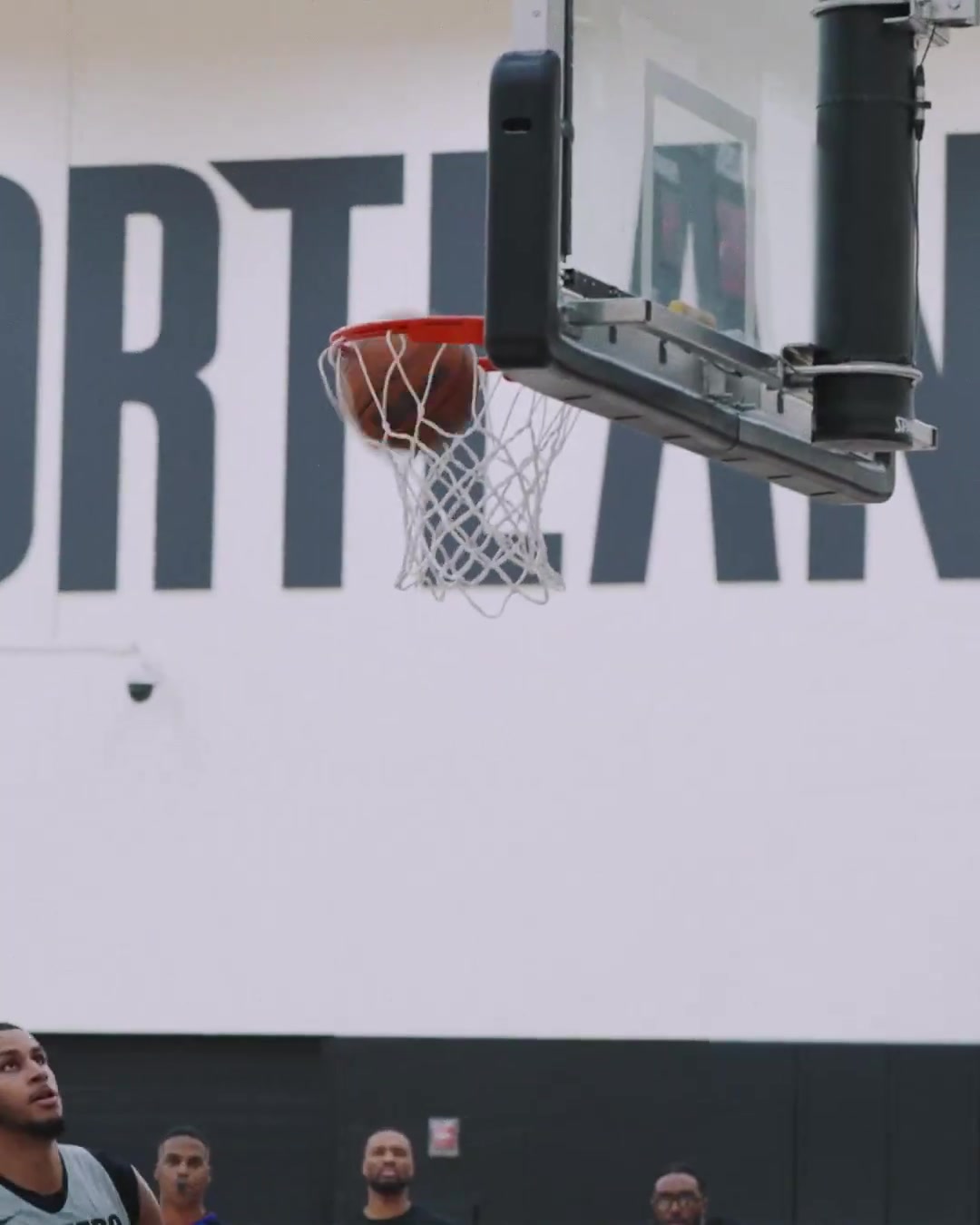 媒體人：除了球場(chǎng)視野&支配球 楊瀚森的人球結合能力絕對也是一流